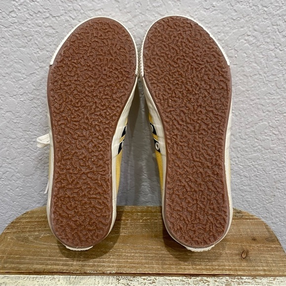 NWT Re / Done 90’s Low Top Marigold Sneakers Size 6 - Picture 12 of 13